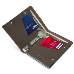 縫い目のないレザーカードホルダー